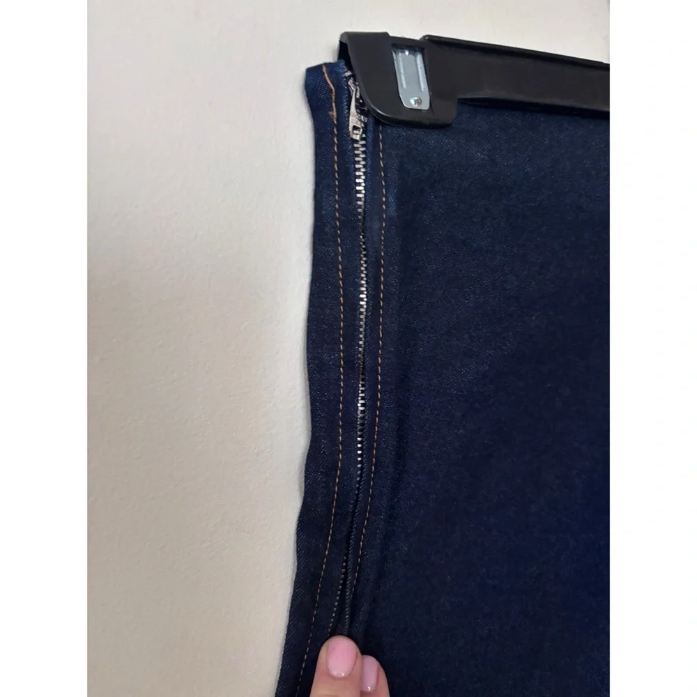 EB DENIM
Split Hem Jeggings size medium - Picture 6 of 6